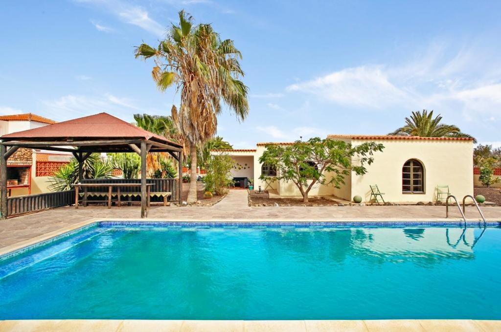 Villa Aventura Parque Holandes Екстериор снимка